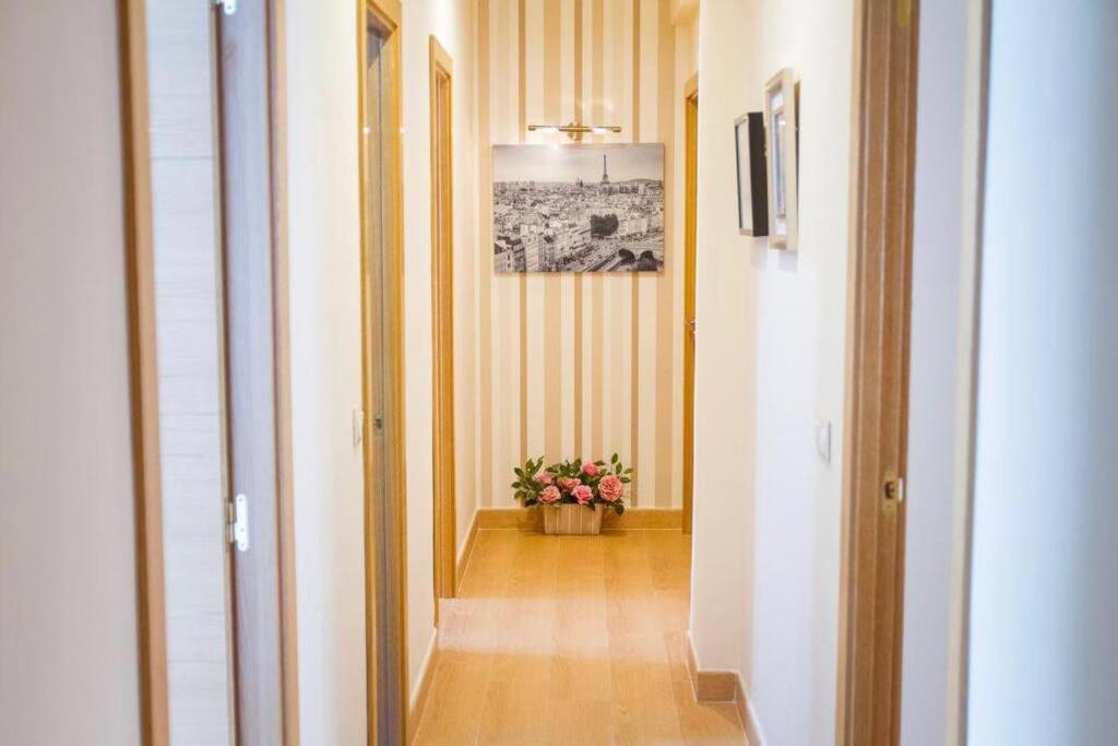 Piso Junto A La Catedral, 4-5 Personas Apartman Málaga Kültér fotó